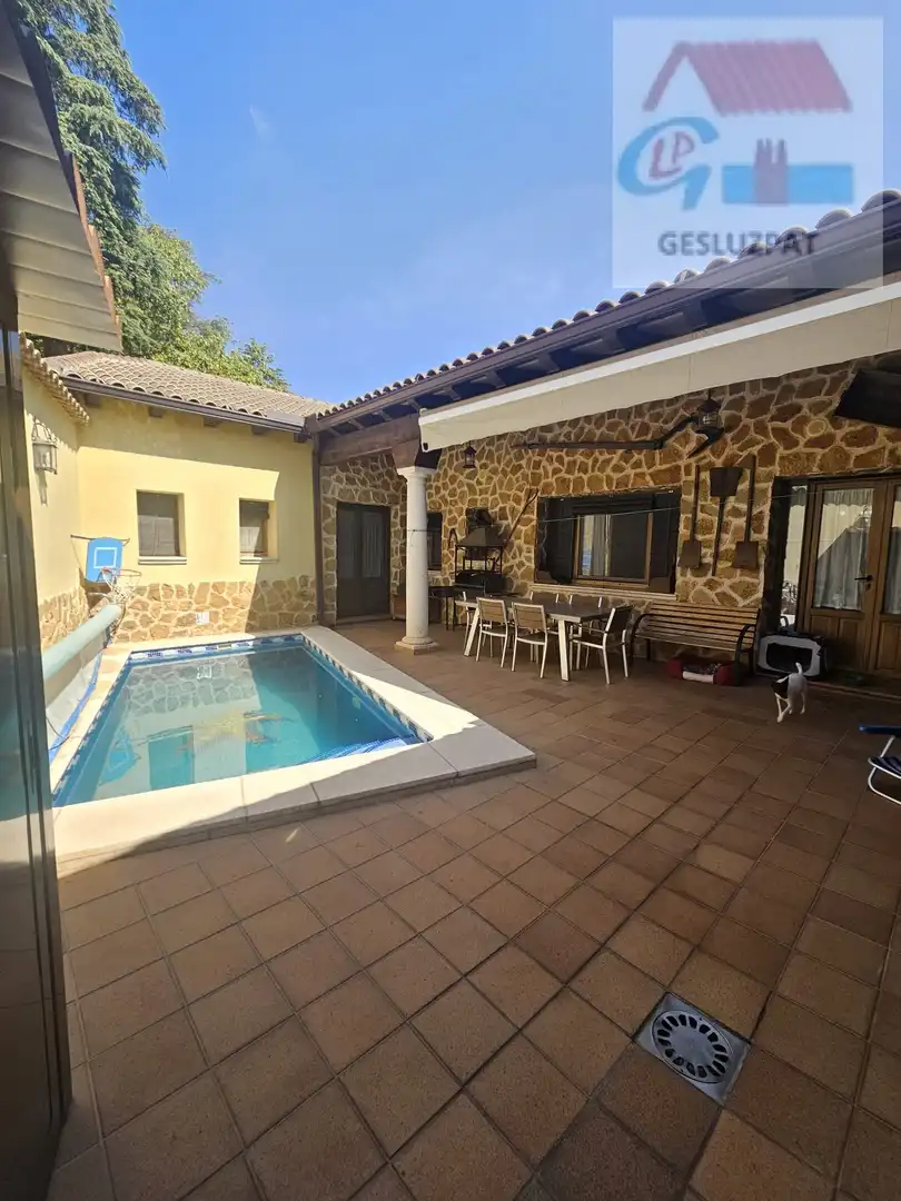 House with terrace for sale in Quintanar de la Orden, imagen 8