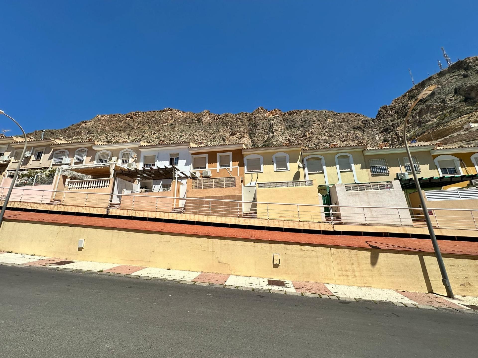 Exterior view of Duplex for sale in Roquetas de Mar  with Terrace