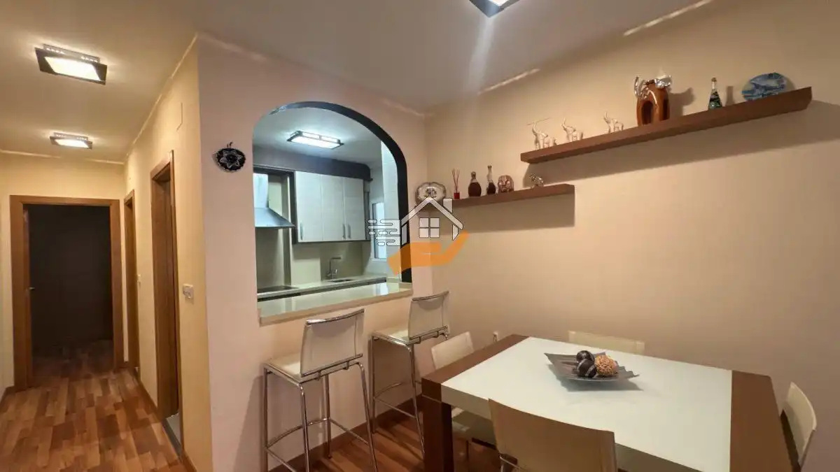 Cuina de Casa adosada en venda en Los Alcázares amb Aire condicionat, Terrassa i Traster