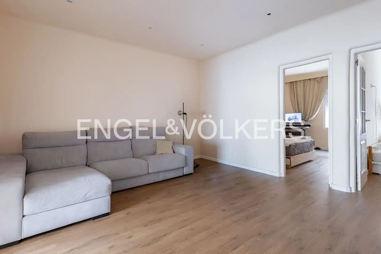 Sala de estar de Piso en venta en Badalona con Aire acondicionado, Calefacción y Parquet