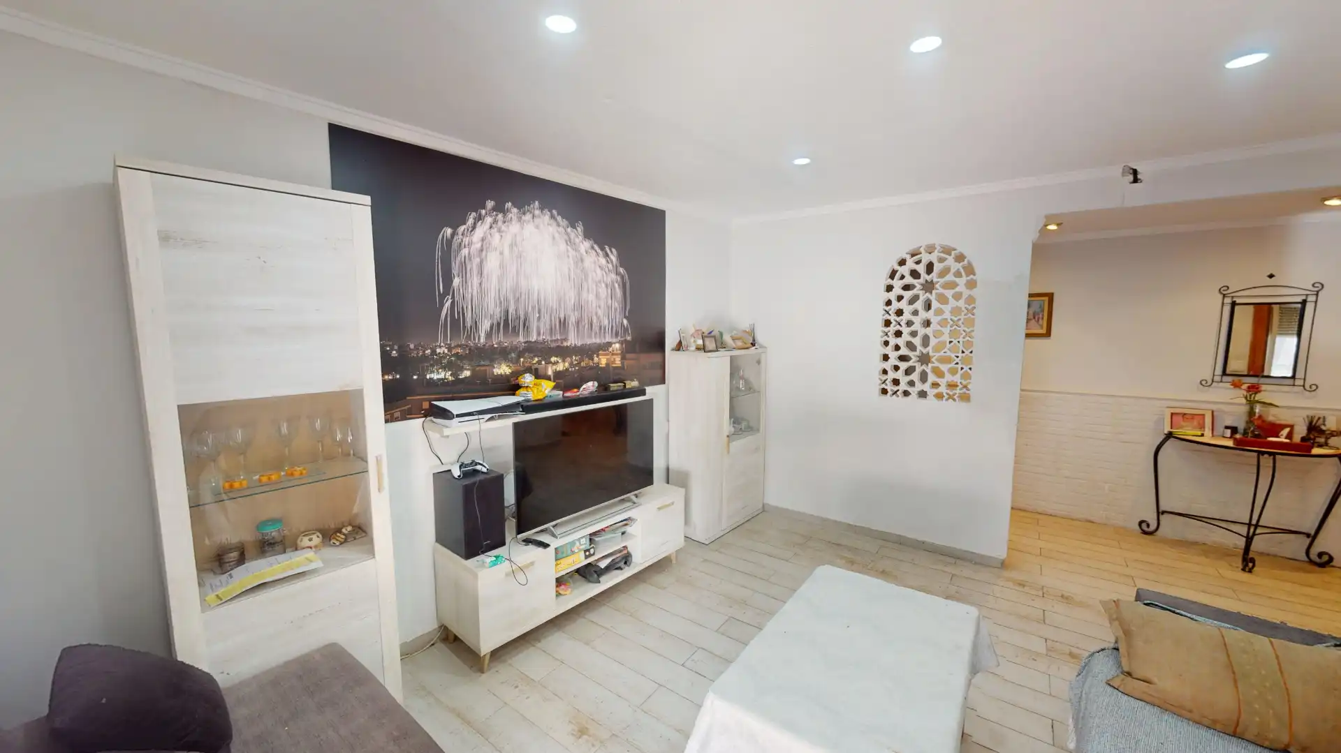Living room of Flat for sale in Elche / Elx  with Air Conditioner, Furnished and Balcony
