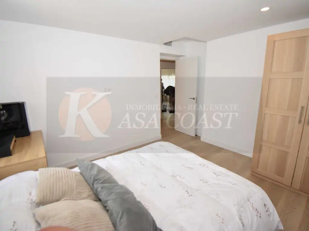 Bedroom of Houses for sale in Fuengirola  with Air Conditioner, Private garden and Terrace