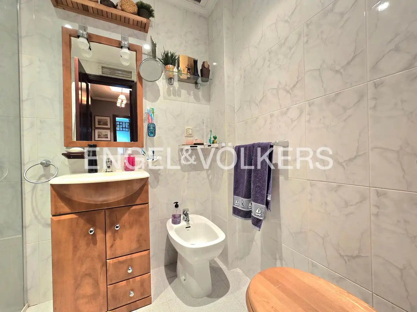 Baño de Piso en venta en Vigo  con Calefacción y Parquet