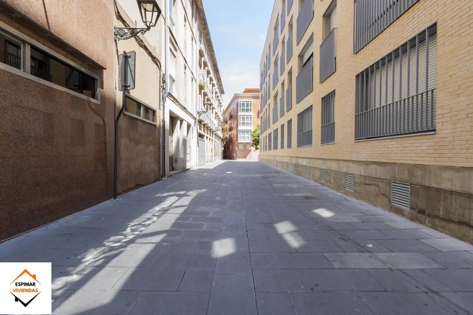 Exterior view of Apartments for sale in Zaragoza