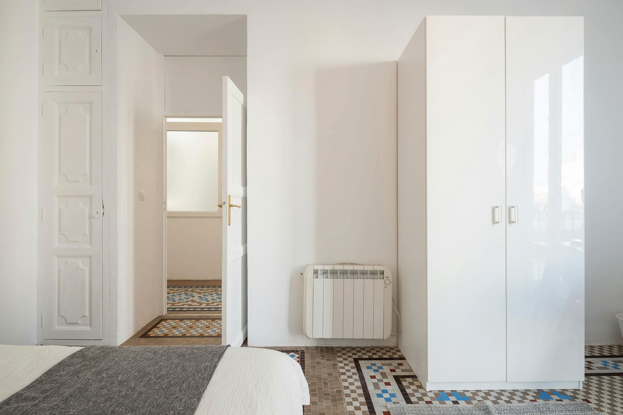 Dormitori de Pis per a compartir en  Valencia Capital amb Moblat i Internet