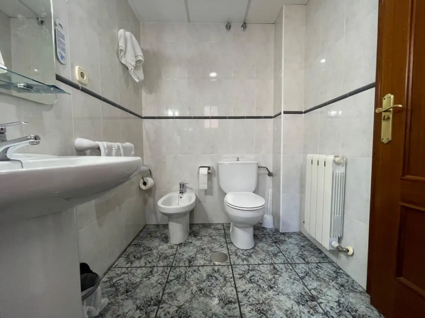 Inmuebles singulares con ascensor en venta en Santiago de la Ribera, imagen 20
