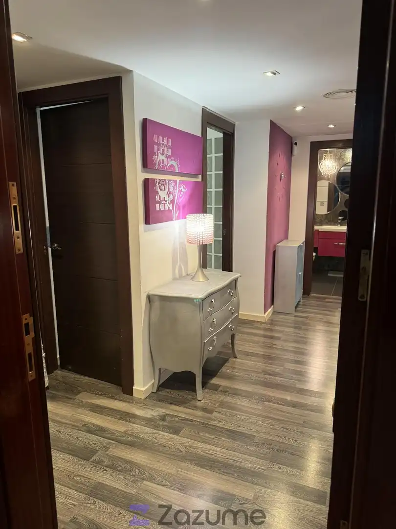 Flat for rent in Zaragoza  with Air Conditioner, Heating and Parquet flooring