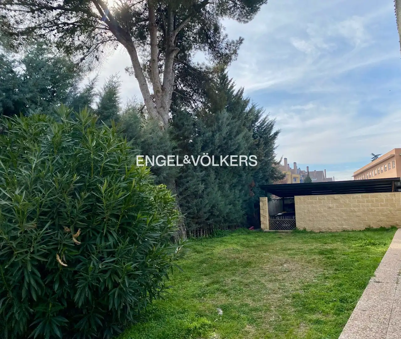 Houses for sale in Madrid  with Heating, Private garden and Terrace