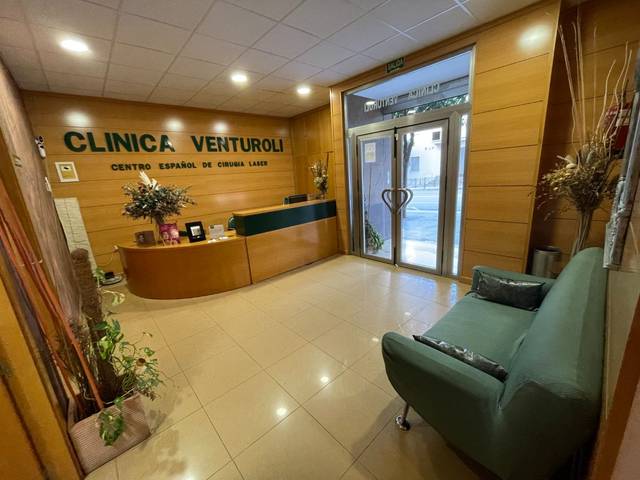 Local comercial en Alquiler en Alameda Sundheim, 28 en Reina Victoria - Matadero