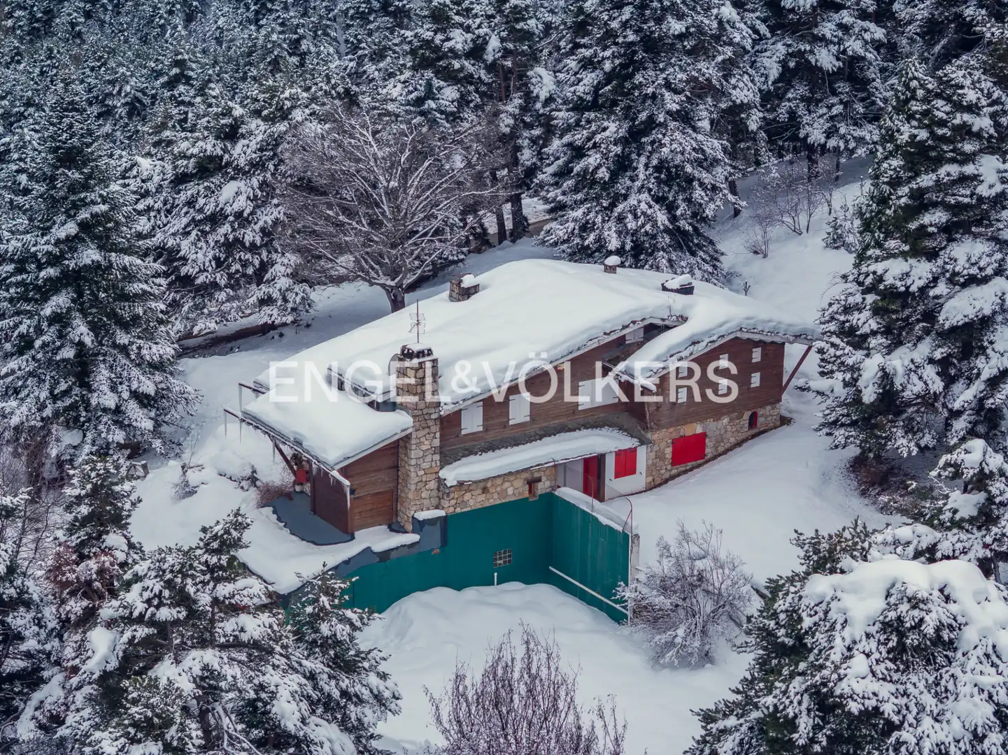Exterior view of Houses for sale in Alp  with Heating, Private garden and Parquet flooring