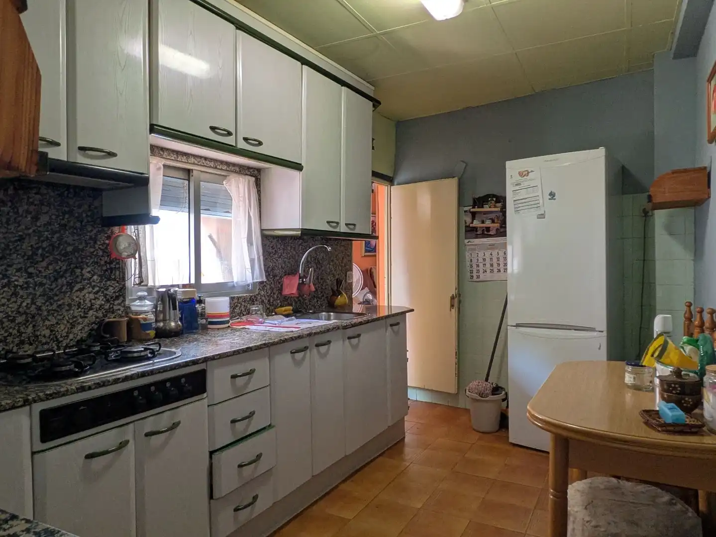 Cocina de Finca rústica en venta en Monzón con Calefacción, Jardín privado y Terraza