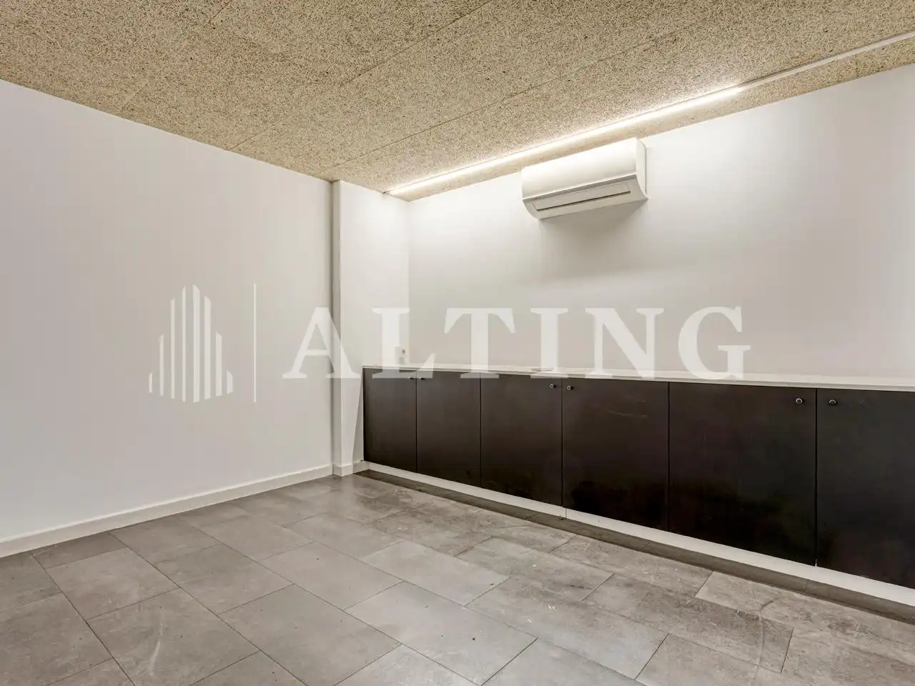 Local en venta en Barcelona con Aire acondicionado