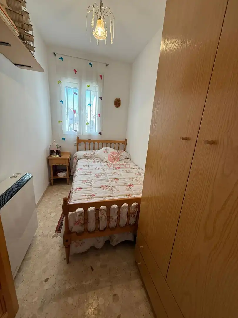 Dormitori de Casa o xalet en venda en Belmontejo amb Calefacció i Moblat