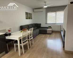 Living room of Single-family semi-detached for sale in Sant Joan Despí  with Air Conditioner, Heating and Terrace