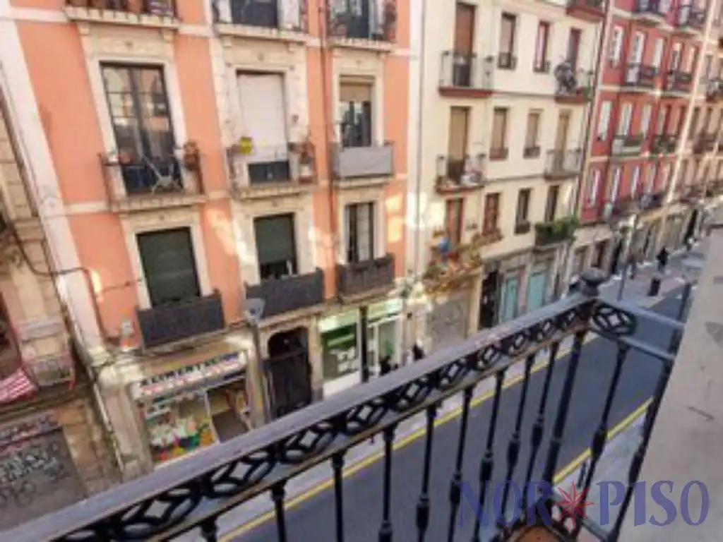Pis amb terrassa en venda a Ibaiondo, imagen 4