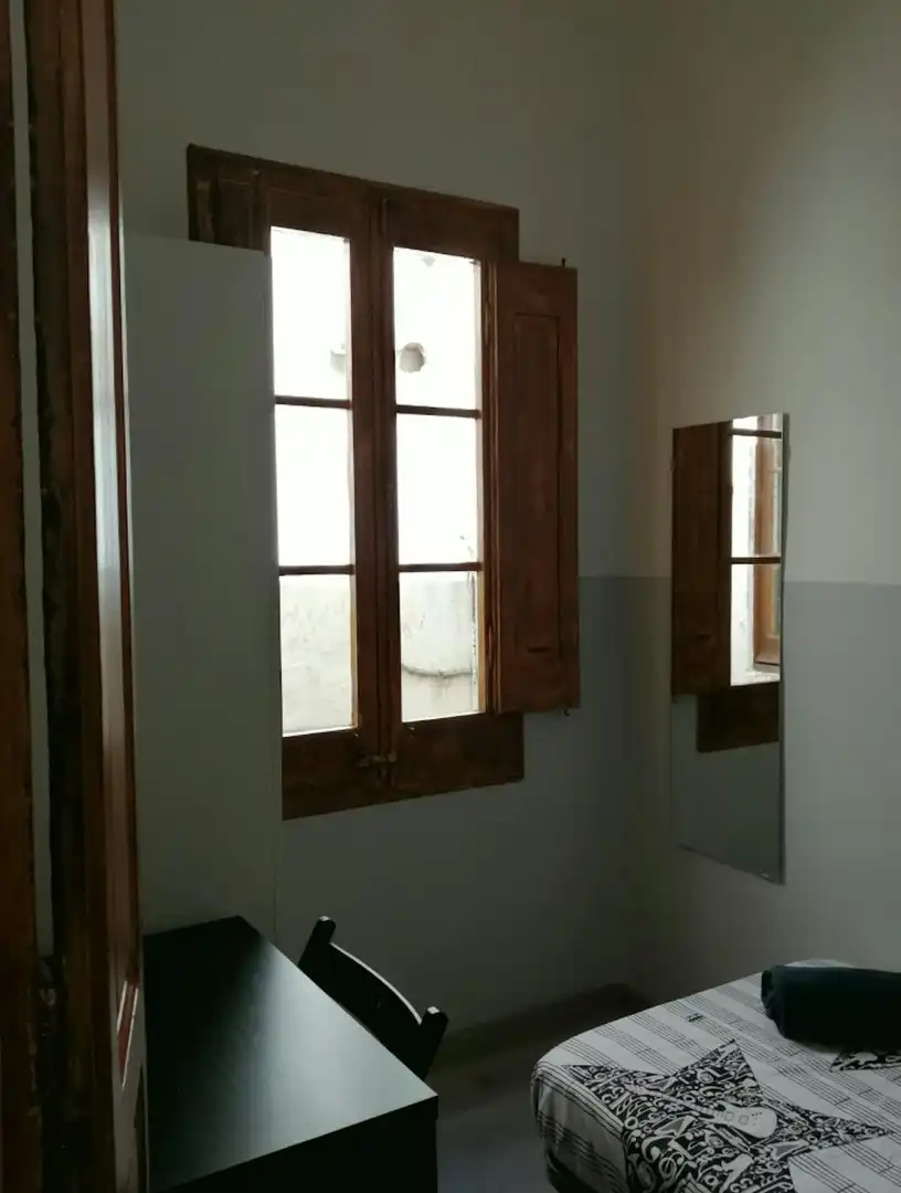 Badezimmer von Wohnung zur untervermieten in Barcelona mit Waschmaschine
