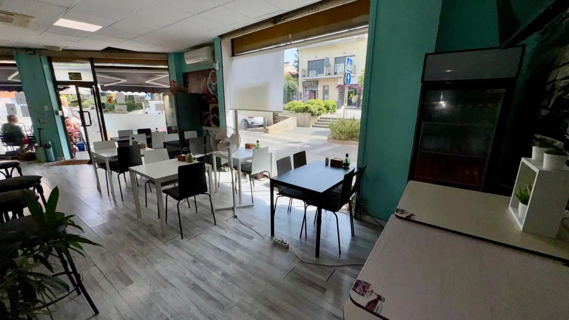 Local de alquiler en Malgrat de Mar con Aire acondicionado y Amueblado