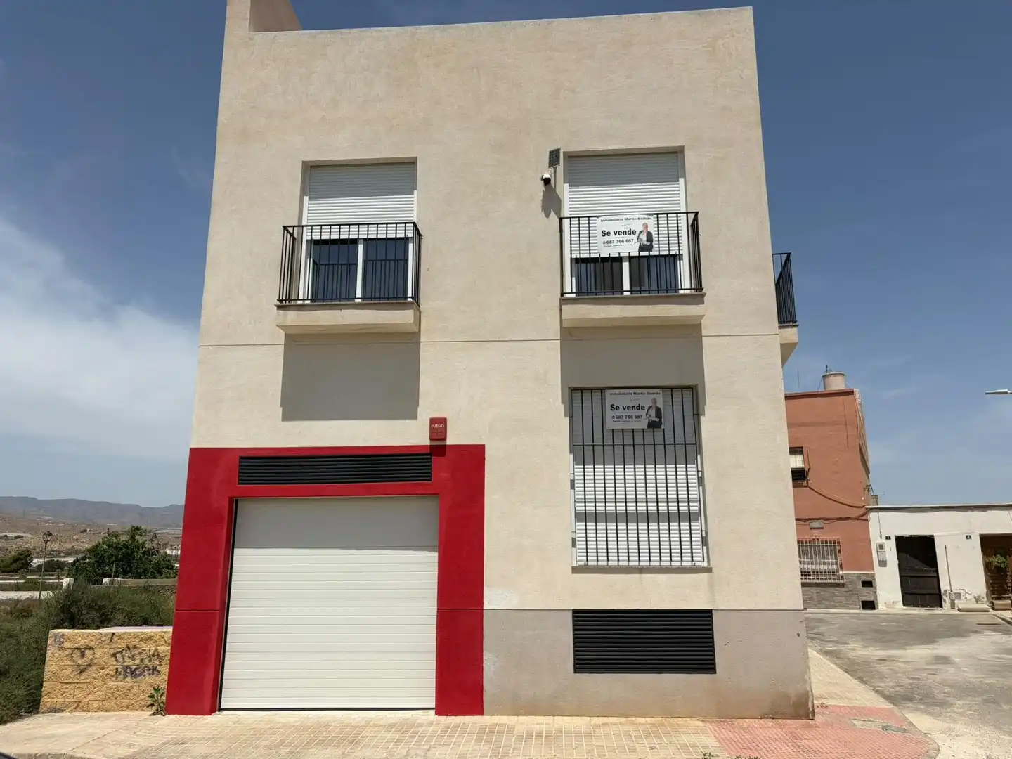 Vista exterior de Piso en venta en Pechina con Trastero y Balcón