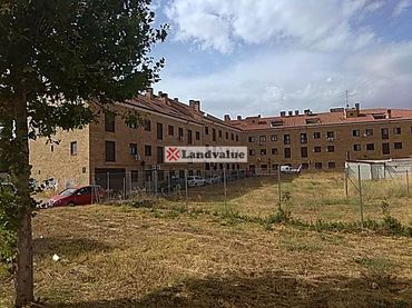 Grundstücke und Bauplätze zum Verkauf in Calle de San Anton 2