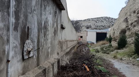 TERRENO URBANO CON NAVE INDUSTRIAL, immagine 4