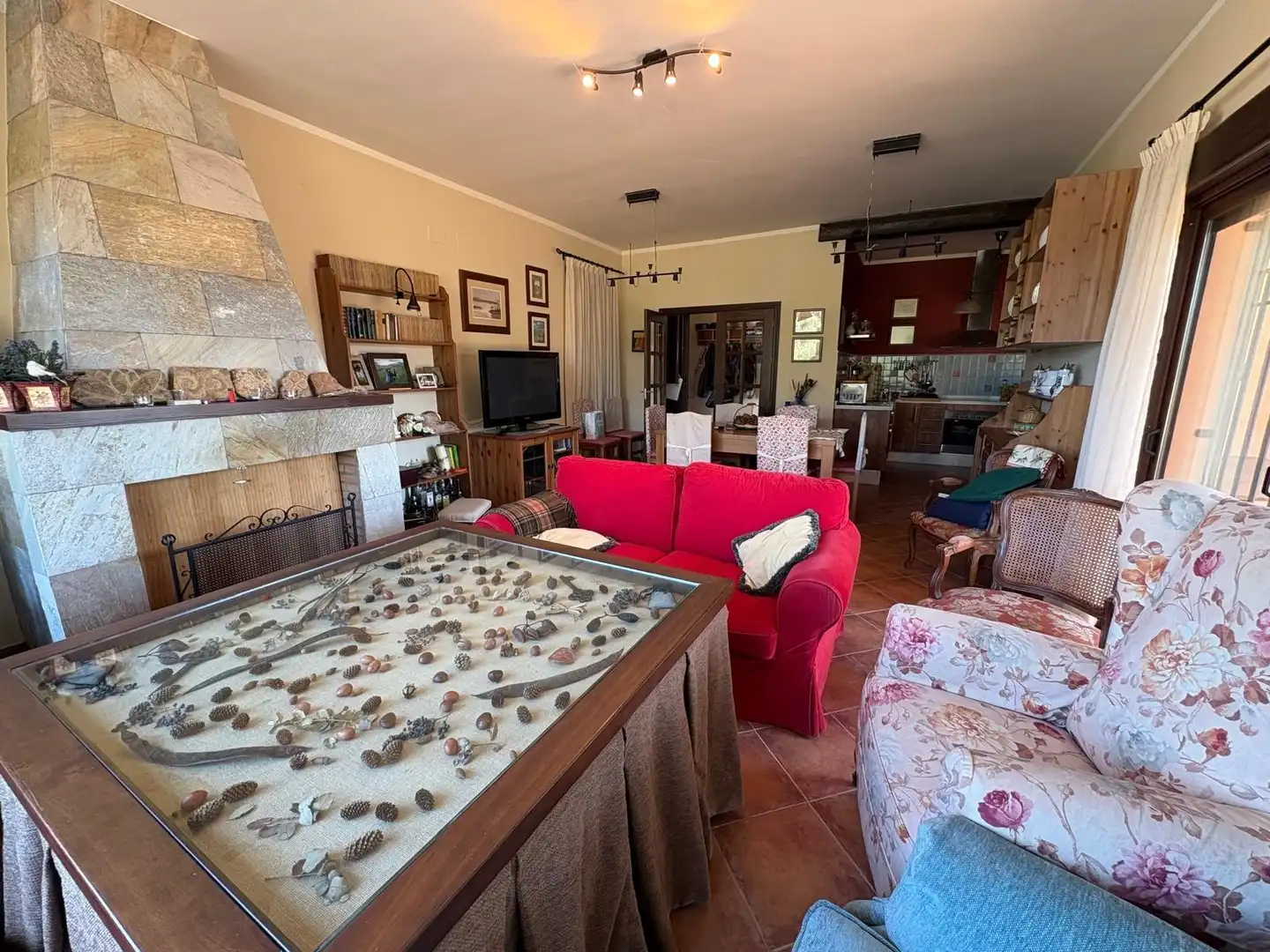 Sala de estar de Finca rústica en venta en Espiel con Aire acondicionado y Jardín privado