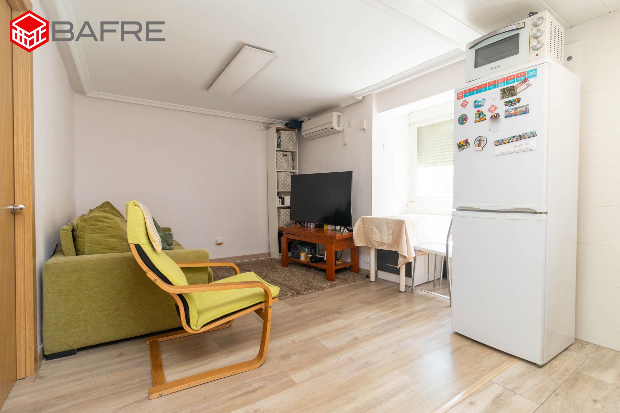 Living room of Flat for sale in  Madrid Capital  with Air Conditioner