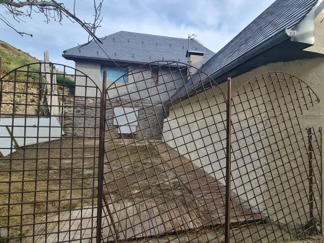 Casa-chalet en Venta en N/A en Canejan