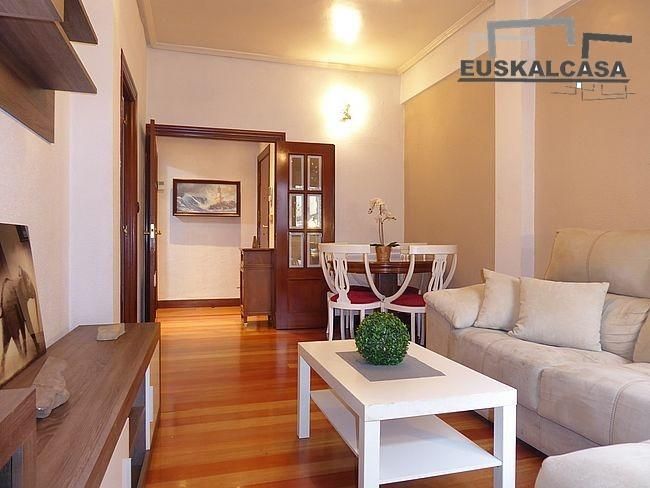 Living room of Flat for sale in Basauri   with Heating