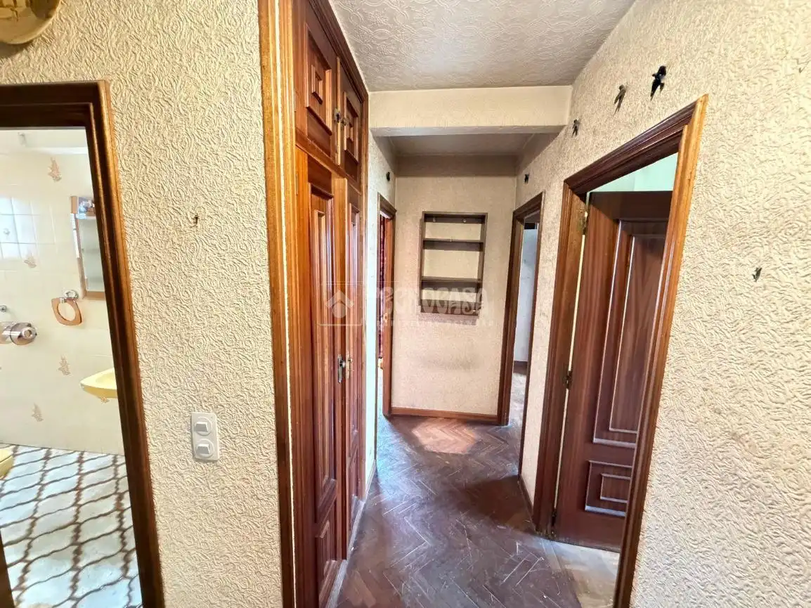 Flat for sale in Madrid  with Heating, Terrace and Balcony