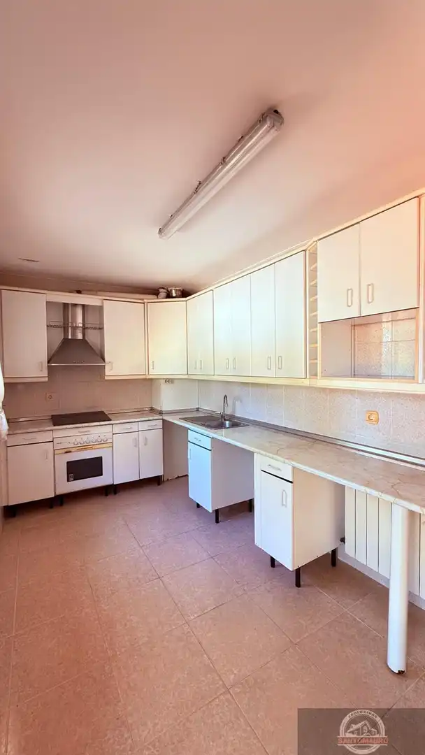 Cuina de Casa o xalet en venda en Galapagar amb Calefacció, Terrassa i Traster