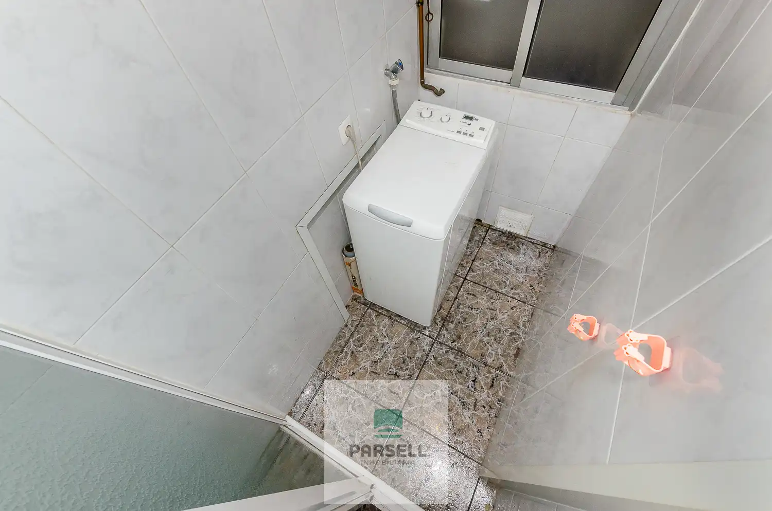 Baño de Piso en venta en Badalona con Horno