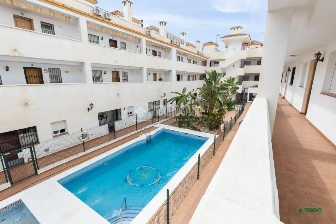 Vista exterior de Pis en venda en Vera amb Aire condicionat, Terrassa i Piscina comunitària