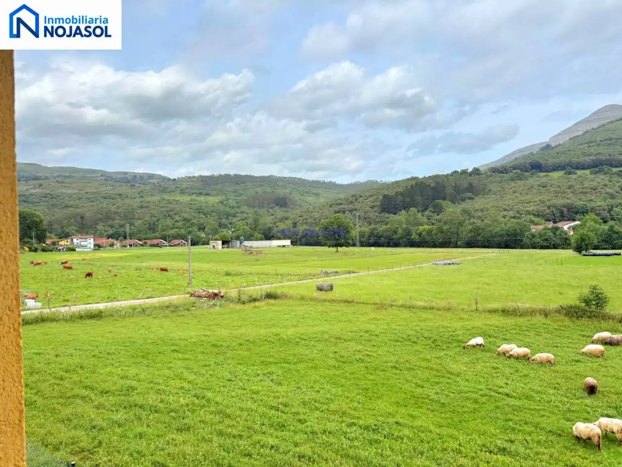 Habitatge amb jardí en venda a Calle RUESGA, imagen 53