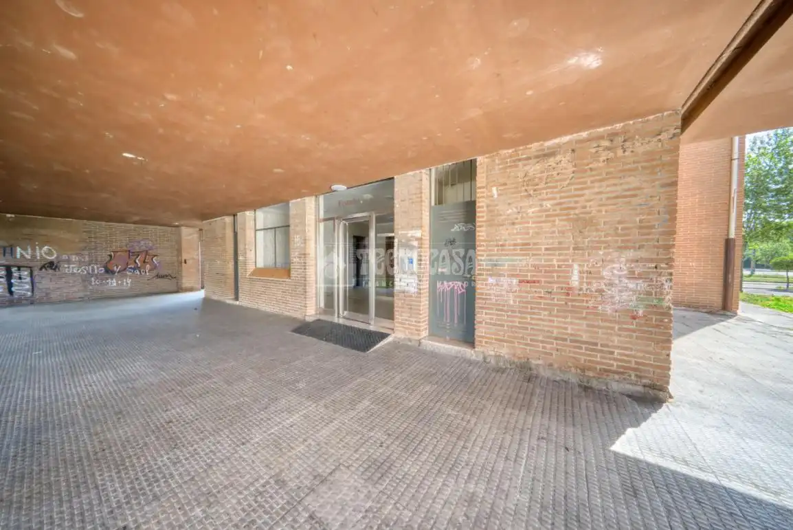 Pis en venda en Valladolid amb Moblat i Balcó