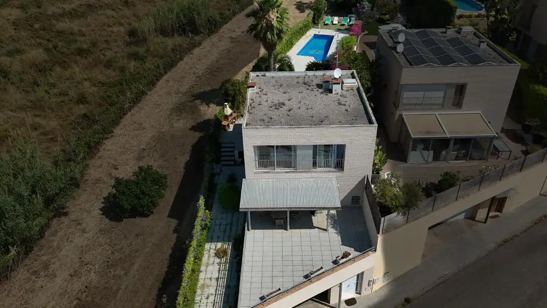 Detached house with terrace for sale in Roca Grossa