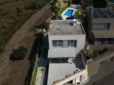 Detached house with balcony for sale in Roca Grossa