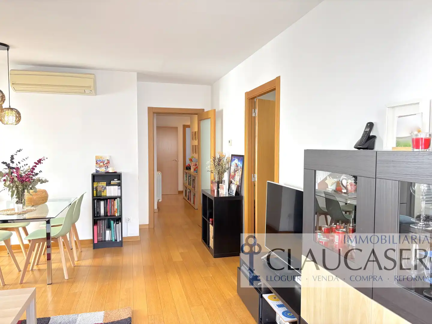 Living room of Flat for sale in Sabadell  with Heating, Private garden and Terrace