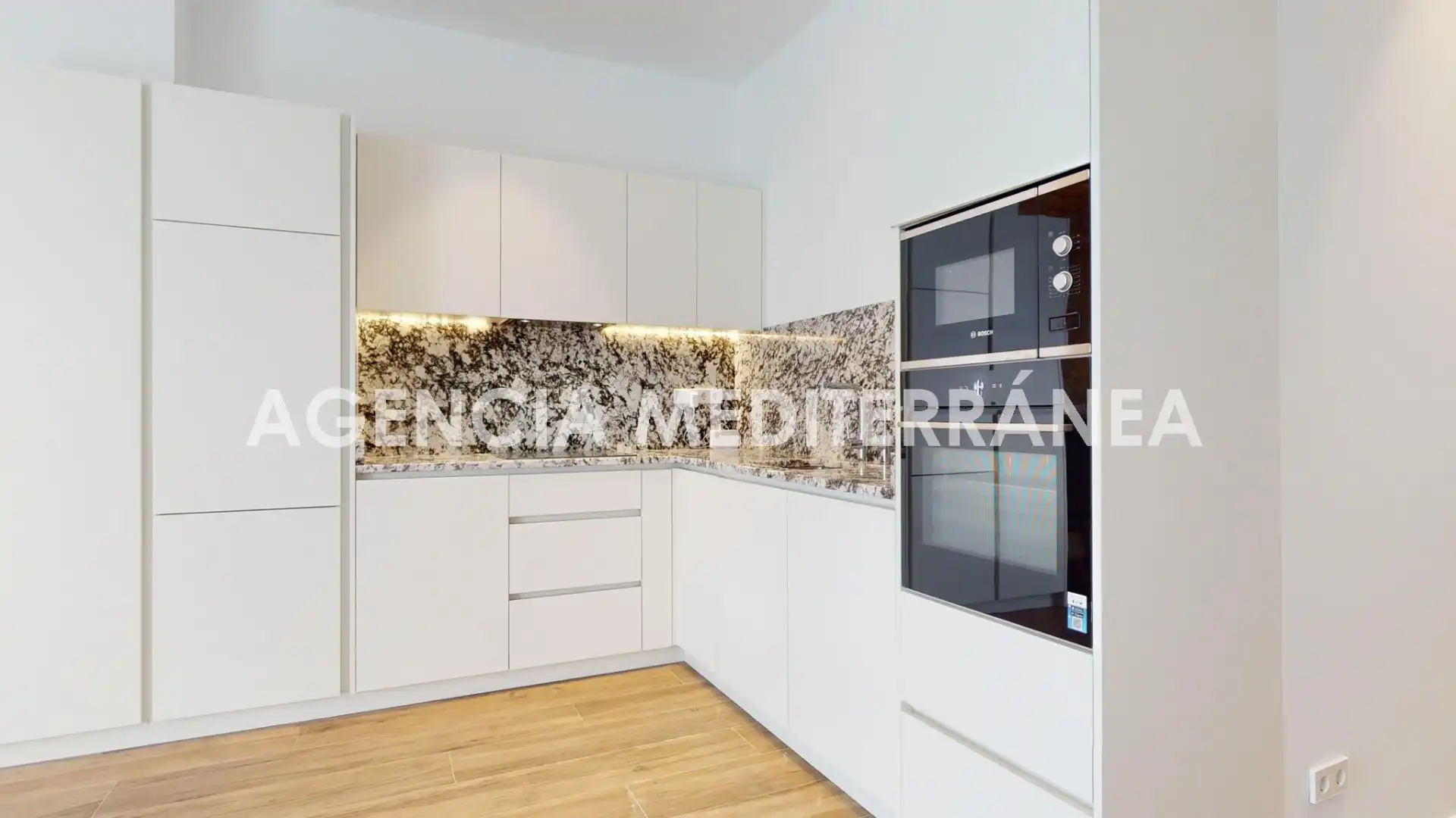 Cocina de Piso en venta en Valencia con Aire acondicionado, Calefacción y Terraza