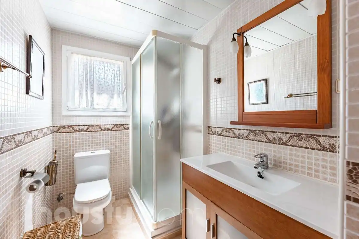 Baño de Casa o chalet en venta en Calafell con Aire acondicionado, Calefacción y Jardín privado