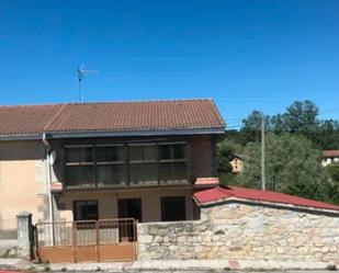 Exterior view of House or chalet for sale in Arija  with Heating, Private garden and Terrace