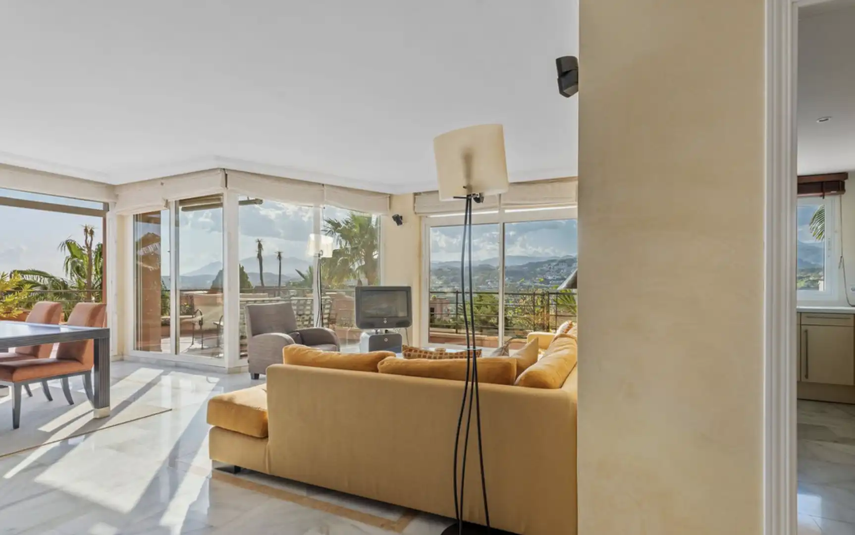 Apartment mit Pool zum Verkauf in Nueva Andalucía, imagen 6