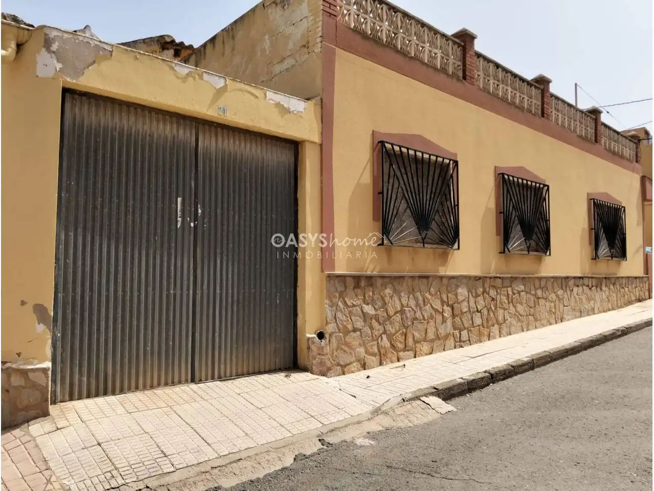 Vista exterior de Casa o xalet en venda en La Unión amb Jardí privat i Terrassa