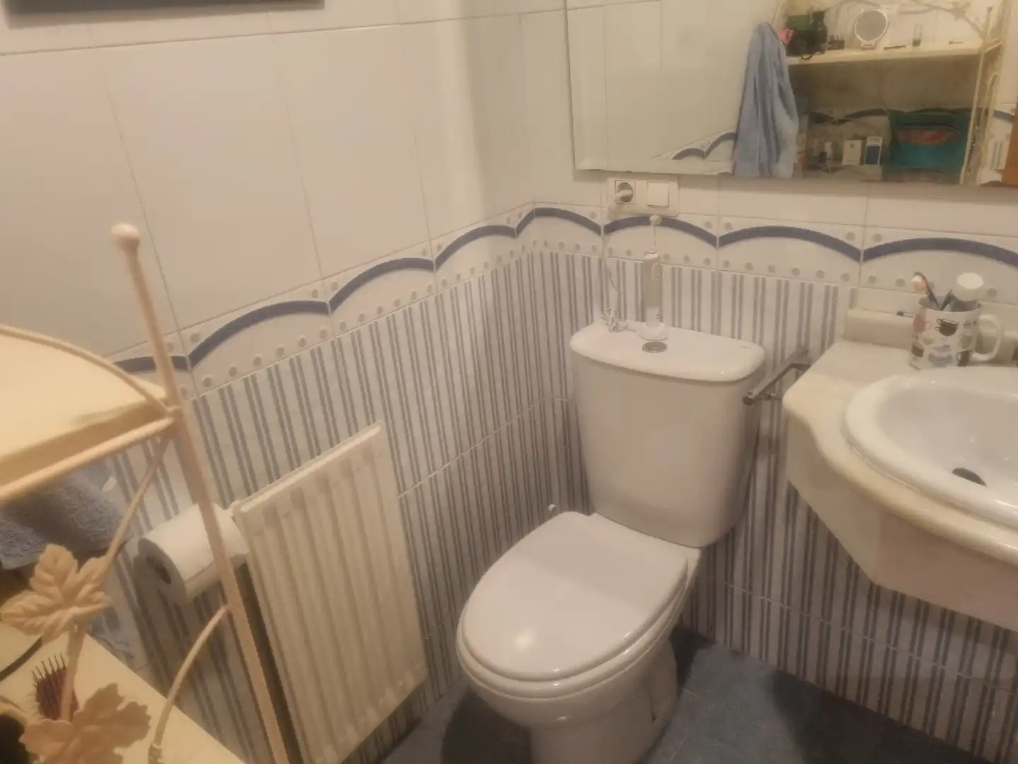 Bany de Apartament en venda en Burgos amb Calefacció i Traster