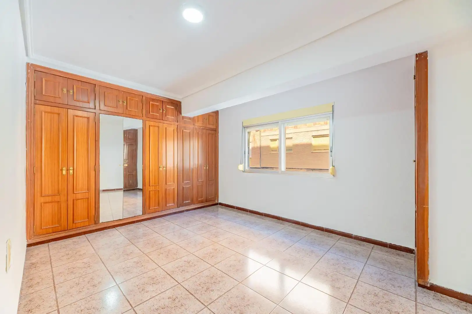 Flat for sale in Alboraya  with Air Conditioner and Alarm