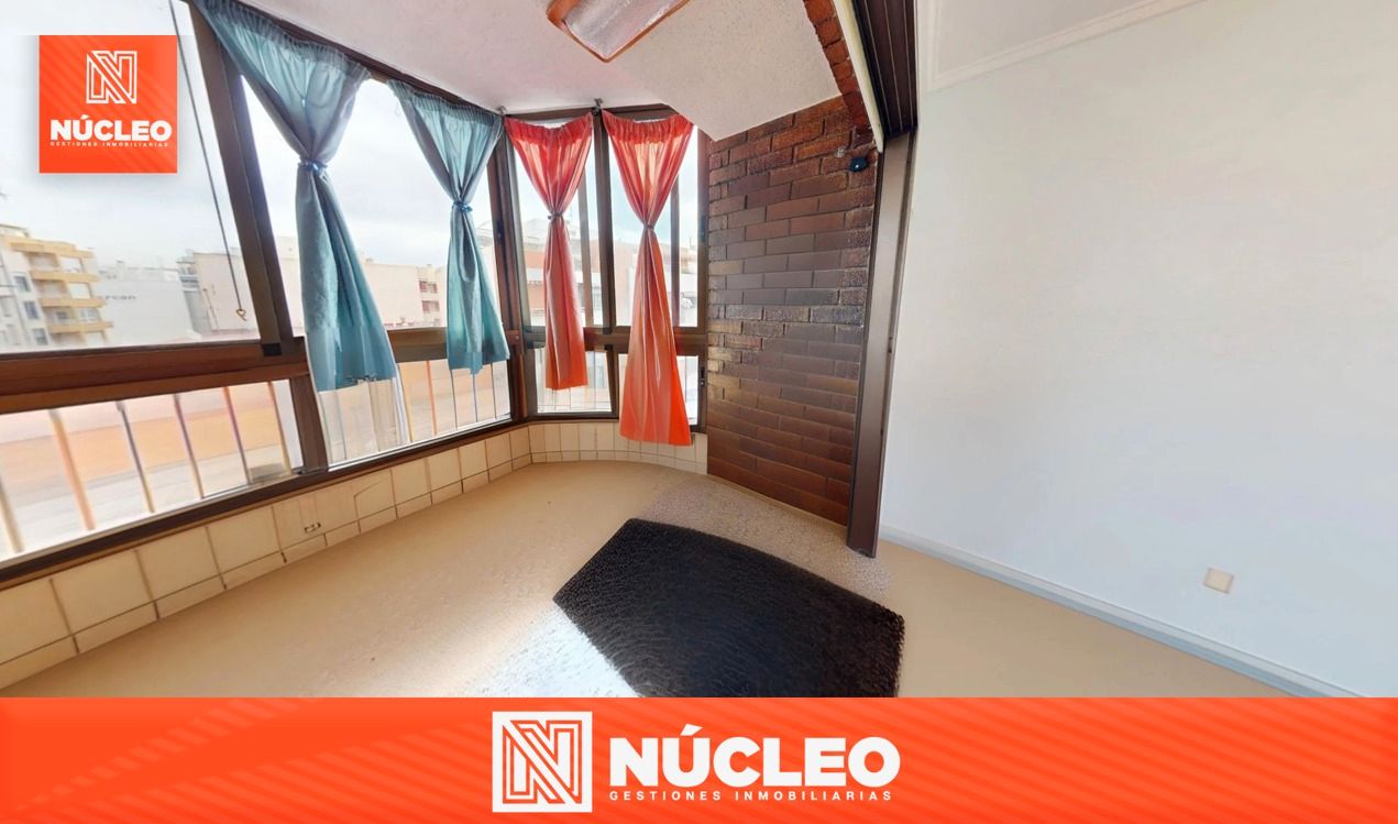 Terraza de Piso en venta en El Campello con Aire acondicionado, Terraza y Amueblado