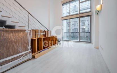 Bedroom of Loft for sale in  Madrid Capital  with Air Conditioner and Terrace