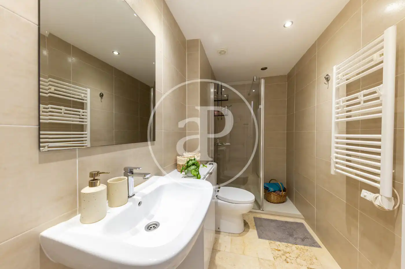 Bathroom of Flat for sale in Calvià  with Air Conditioner, Heating and Terrace