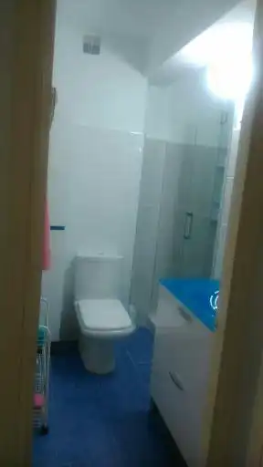 Badezimmer von Wohnung zur untervermieten in Ferrol mit Heizung, Möbliert und Fernseher