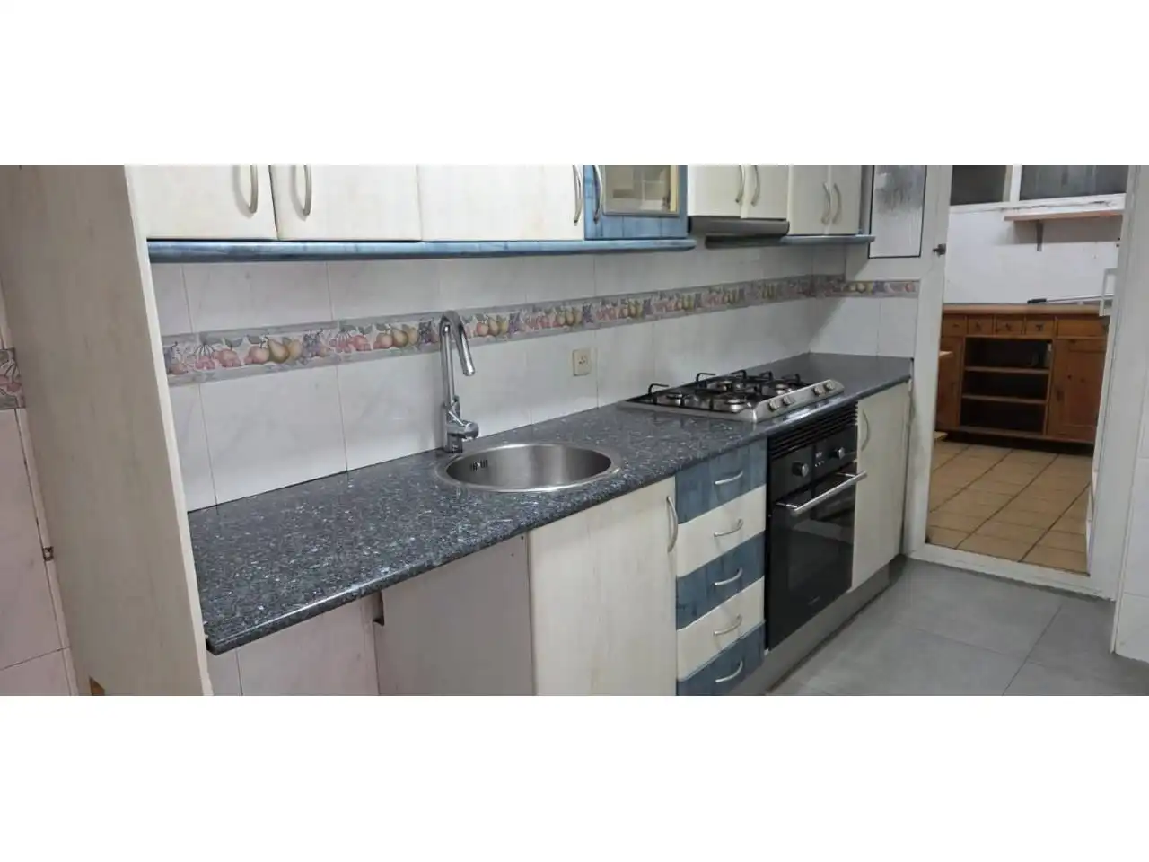 Cocina de Piso en venta en Granollers con Calefacción, Terraza y Amueblado