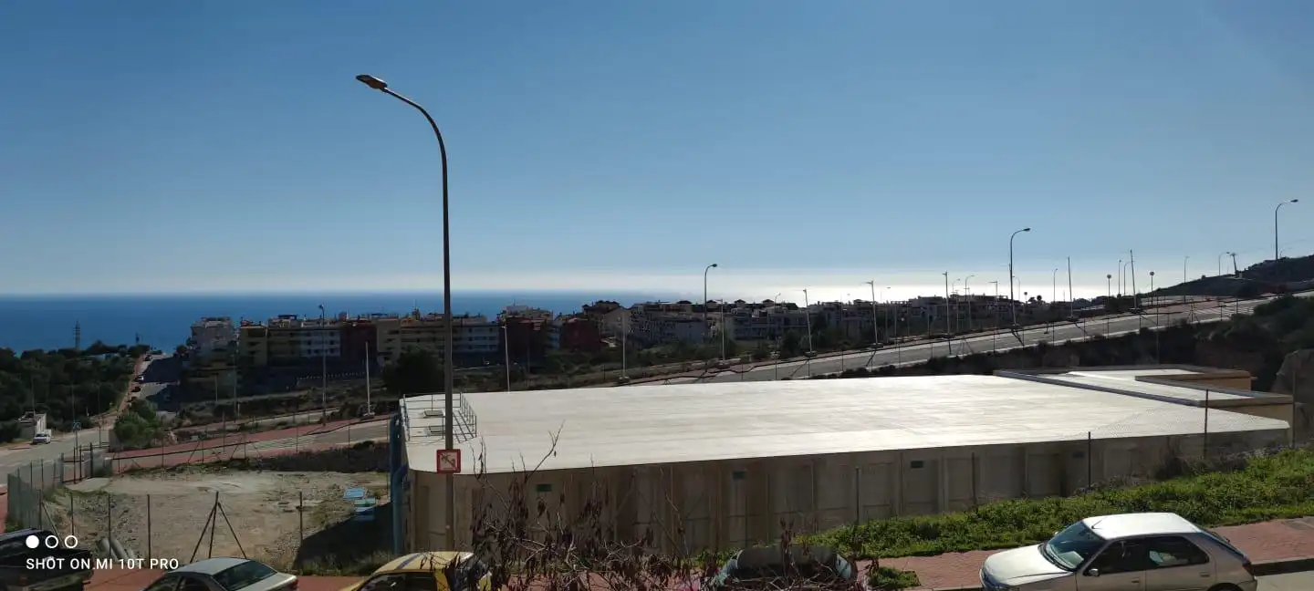Vista exterior de Pis de lloguer en Benalmádena amb Terrassa, Piscina i Moblat